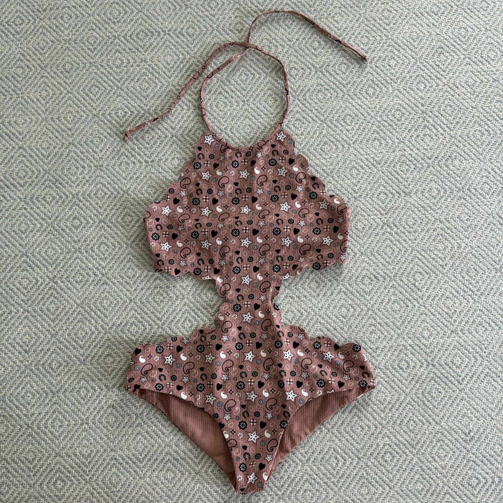 Marysia size large one piece